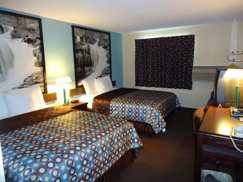 Super 8 By Wyndham Kansas City Airport North Exterior foto